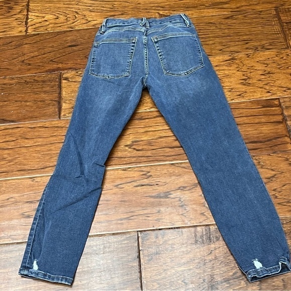 Good American Good Petite Fray Skinny jeans - Picture 4 of 6